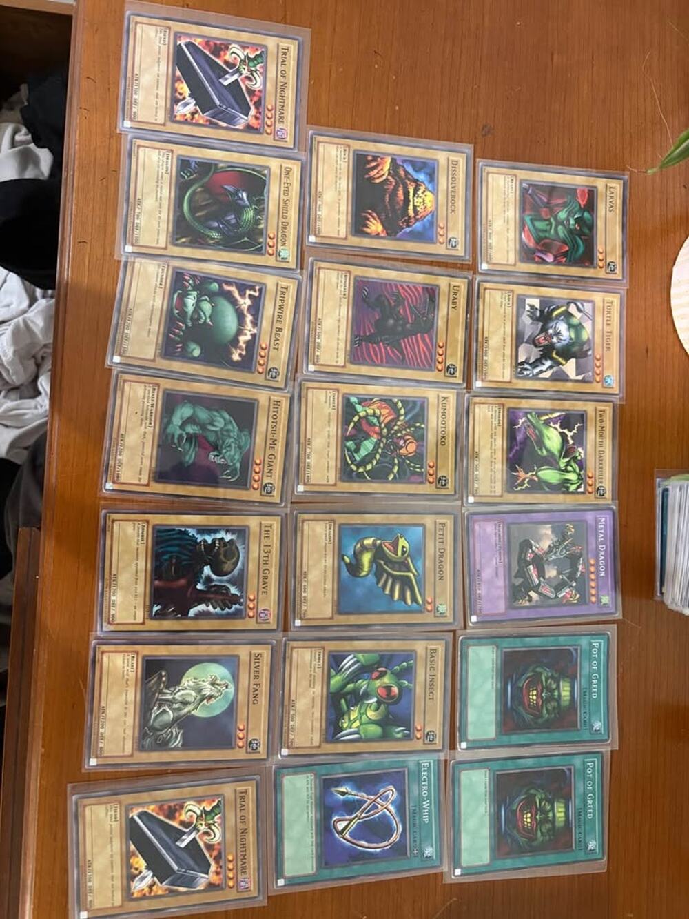 Yu-Gi-Oh! Legend of Blue Eyes White Dragon (LOB) Card Lot